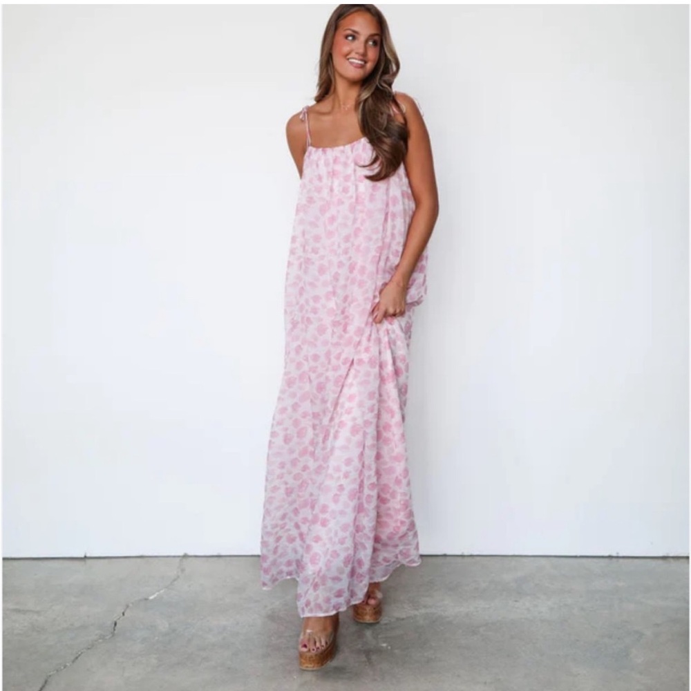 Storia Petal Print Maxi Dress